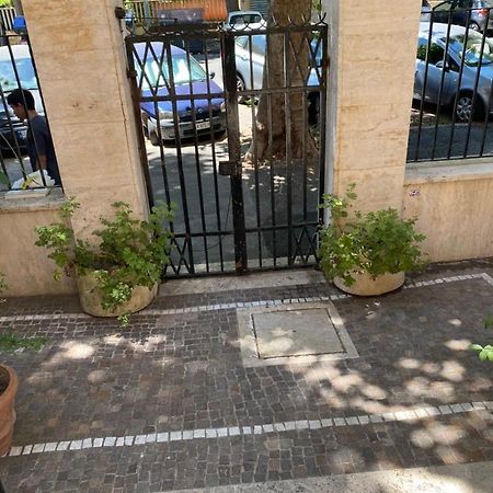 Edo Apartament Λίντο ντι Όστια Εξωτερικό φωτογραφία